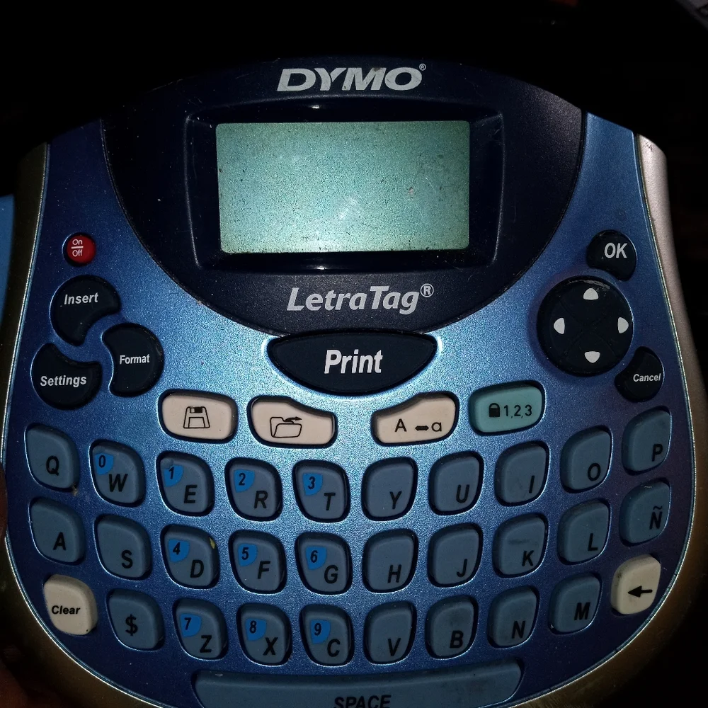 Dymo label maker